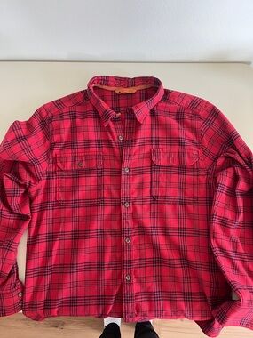 Casual Red Plaid Button-Down Shirt - Men's Lightweight Flannel